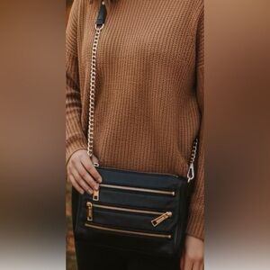💯Authentic Rebecca Minkoff Black Leather Multi-Zip Crossbody Chain Strap bag 10”